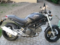 Todas as peças originais e de reposição para seu Ducati Monster 600 Dark City 1999.